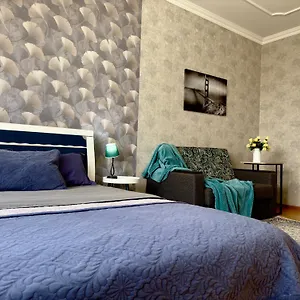 Gagarin One Bedroom Апартаменты Алматы